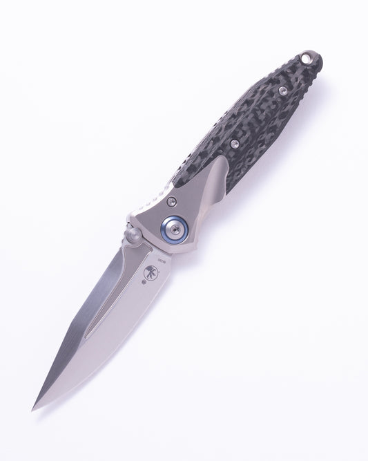 Socom Bravo™ Mini Spear Point Titanium Handle Hand Rubbed Satin Standard Blue Titanium Pivot Collar Carbon Fiber Scales (262M-4CFTI)
