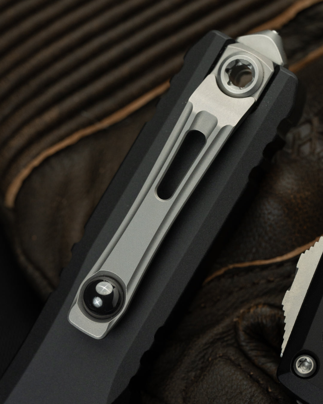 NEW Ultratech® ZBP™ D/E Stonewash Full Serrate (1122-12)